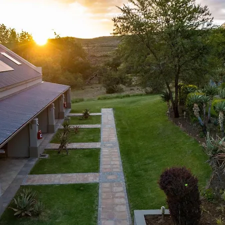 Swartberg Private Game Lodge Oudtshoorn Exterior foto