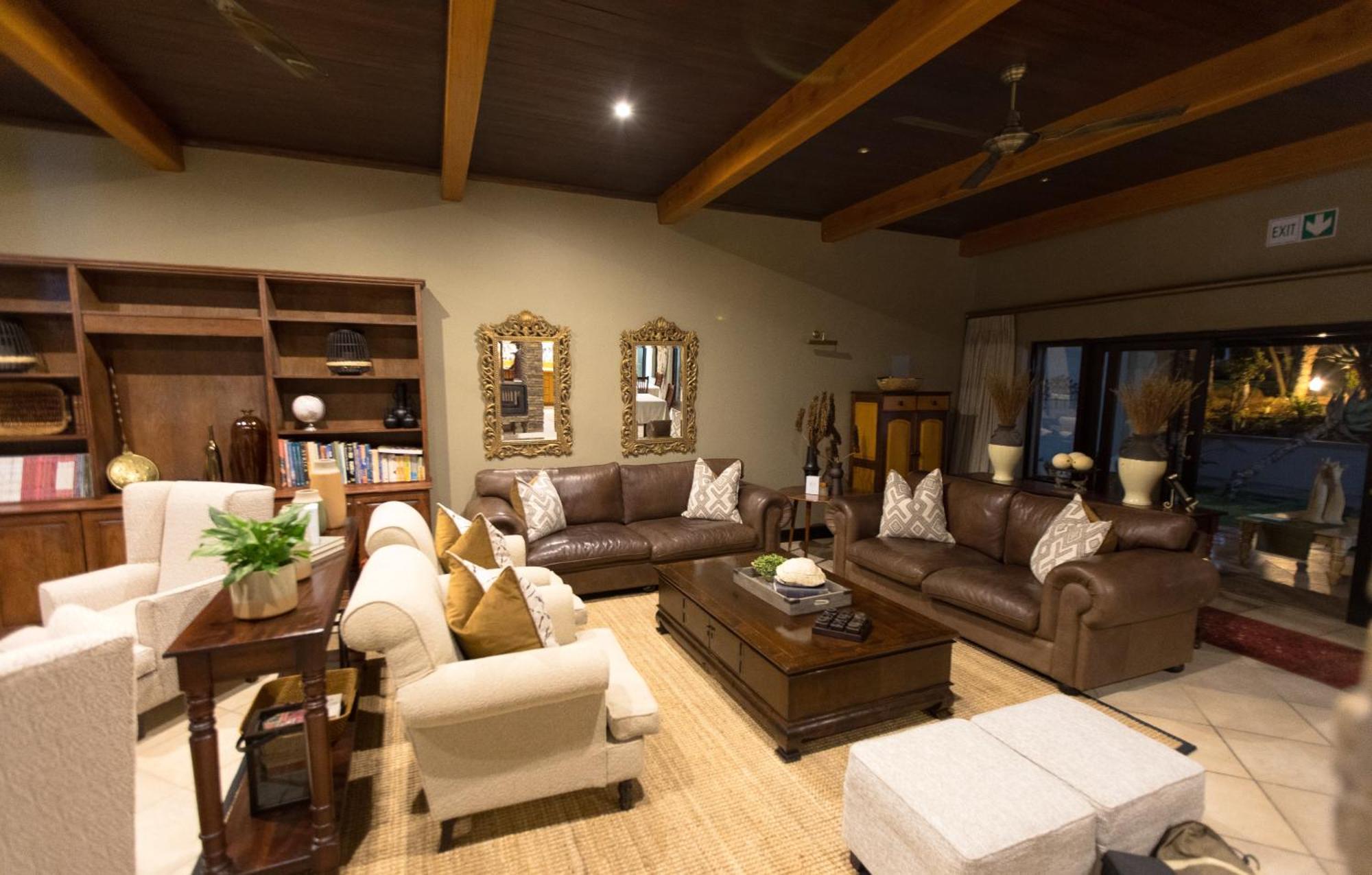 Swartberg Private Game Lodge