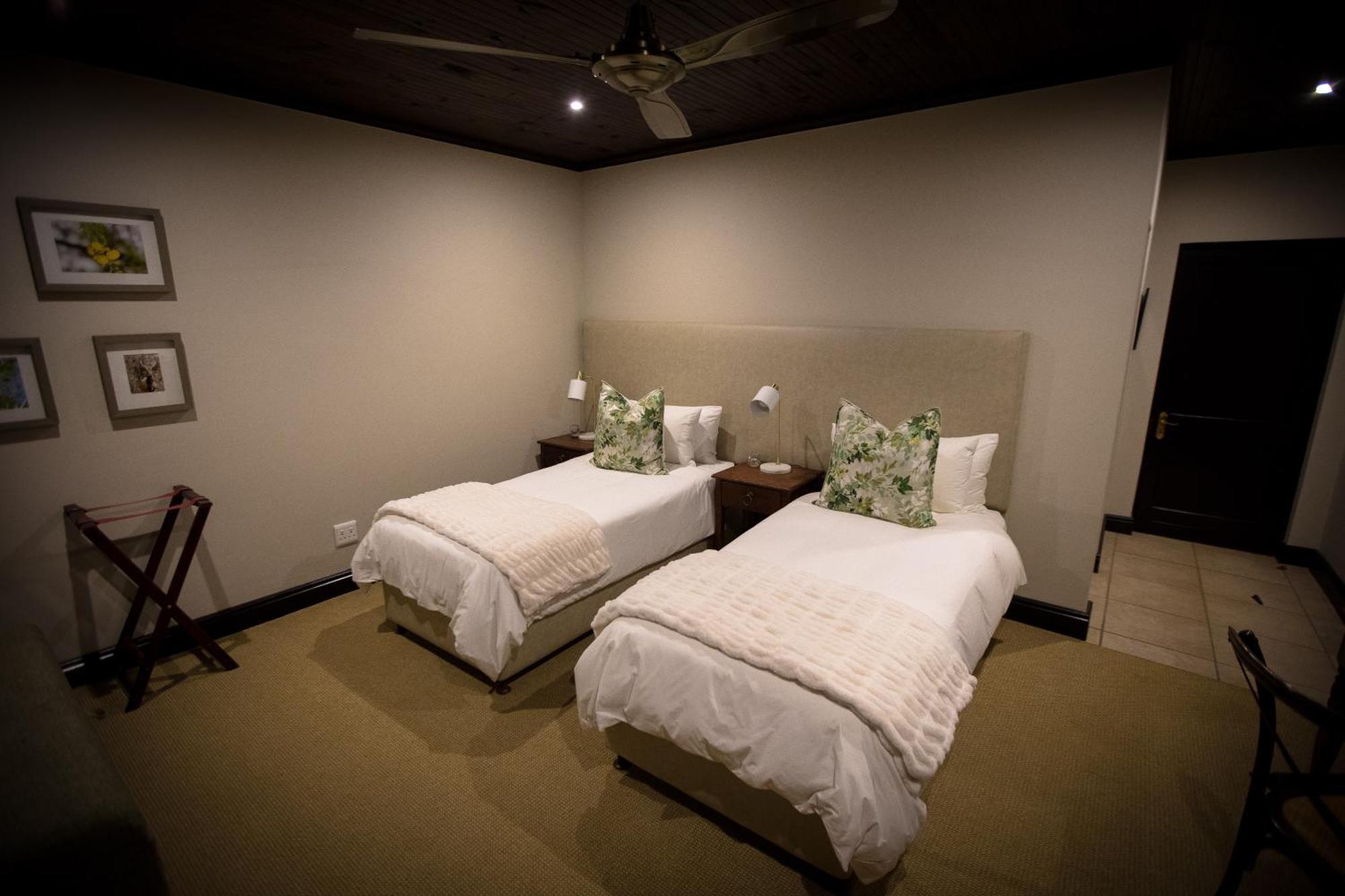 Lodge Swartberg Private Game Oudtshoorn